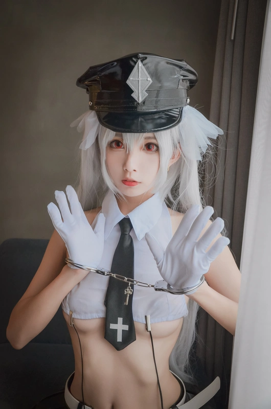 天使警察 - 清颜真德秀