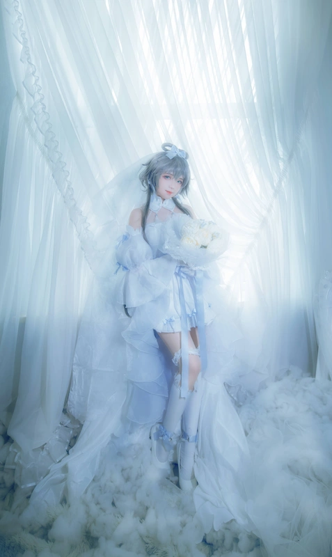 Vocaloid洛天依婚纱cos - 渊秧