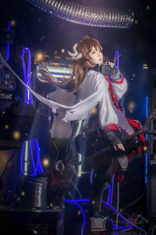 明日方舟-艾雅法拉cos - 渊秧