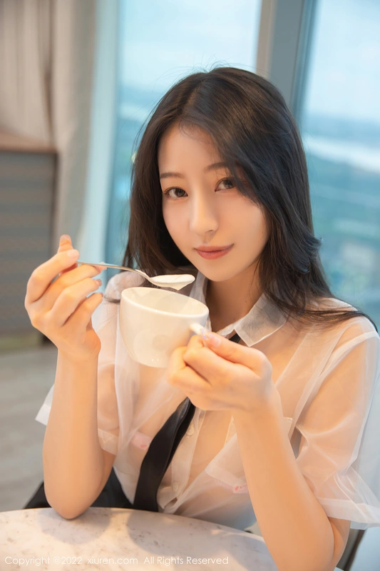 [XIUREN秀人网]2022.08.04 VOL.5385 - 熊小诺